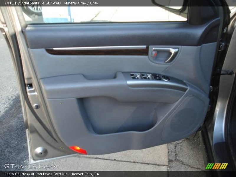 Mineral Gray / Gray 2011 Hyundai Santa Fe GLS AWD