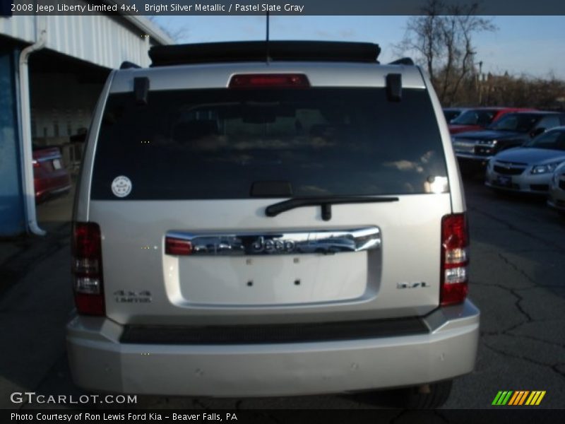 Bright Silver Metallic / Pastel Slate Gray 2008 Jeep Liberty Limited 4x4