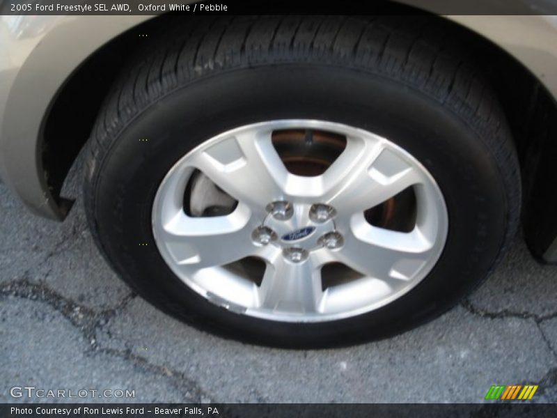 Oxford White / Pebble 2005 Ford Freestyle SEL AWD