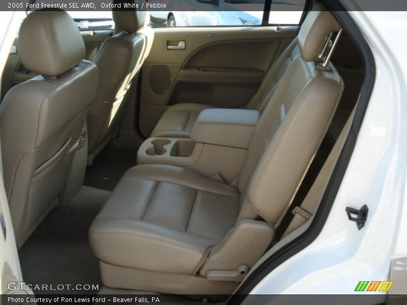 Oxford White / Pebble 2005 Ford Freestyle SEL AWD