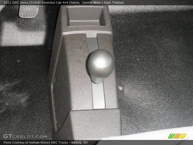 Summit White / Dark Titanium 2012 GMC Sierra 2500HD Extended Cab 4x4 Chassis