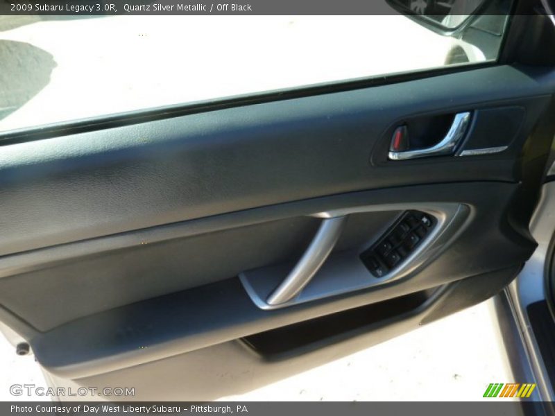 Quartz Silver Metallic / Off Black 2009 Subaru Legacy 3.0R