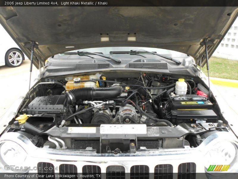 Light Khaki Metallic / Khaki 2006 Jeep Liberty Limited 4x4