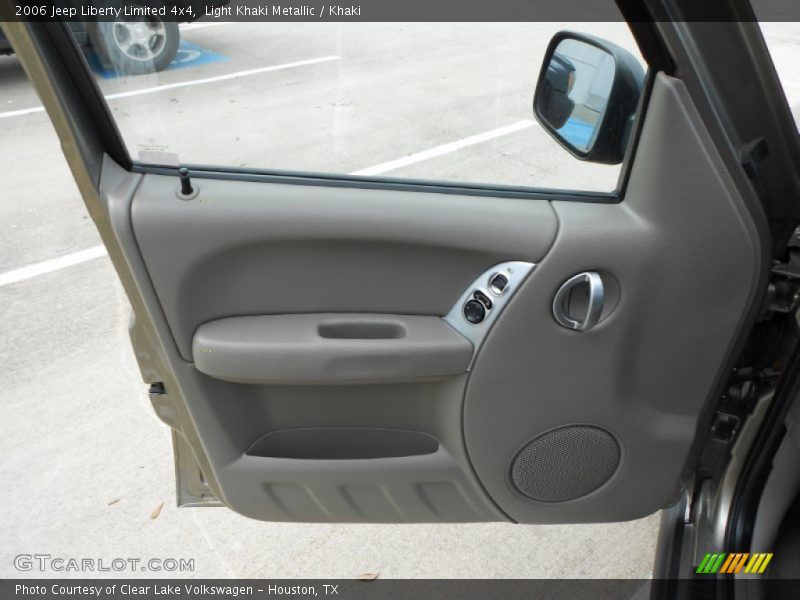 Light Khaki Metallic / Khaki 2006 Jeep Liberty Limited 4x4