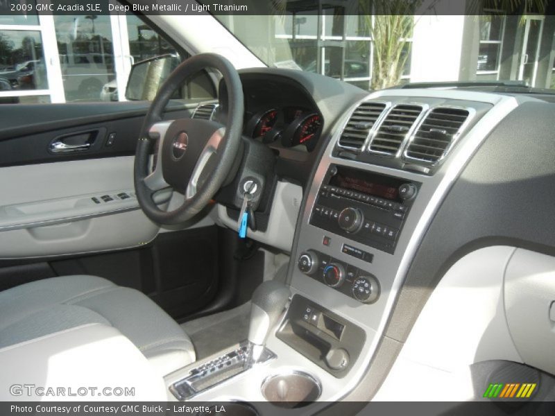 Deep Blue Metallic / Light Titanium 2009 GMC Acadia SLE