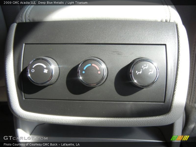 Deep Blue Metallic / Light Titanium 2009 GMC Acadia SLE