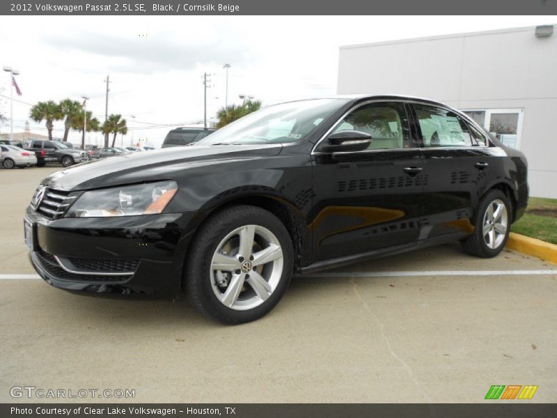 Black / Cornsilk Beige 2012 Volkswagen Passat 2.5L SE