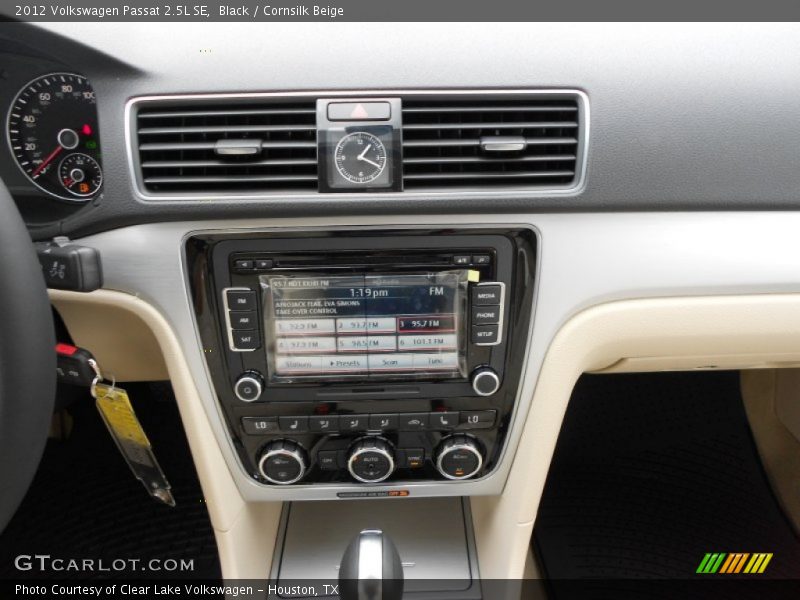 Black / Cornsilk Beige 2012 Volkswagen Passat 2.5L SE