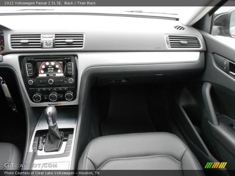 Black / Titan Black 2012 Volkswagen Passat 2.5L SE