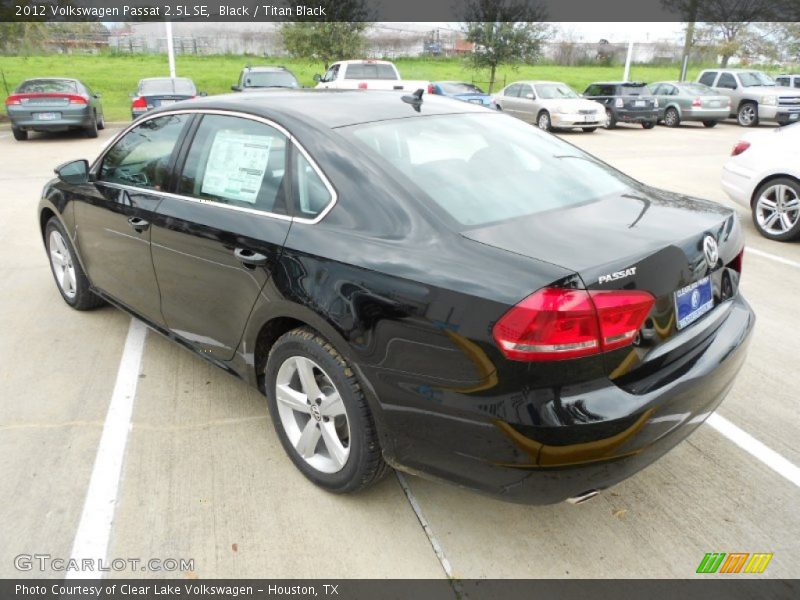 Black / Titan Black 2012 Volkswagen Passat 2.5L SE