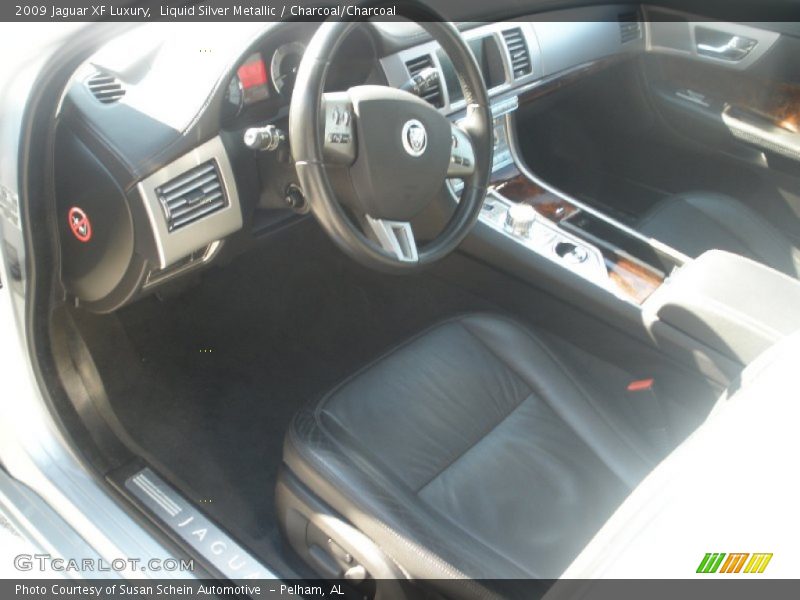 Liquid Silver Metallic / Charcoal/Charcoal 2009 Jaguar XF Luxury