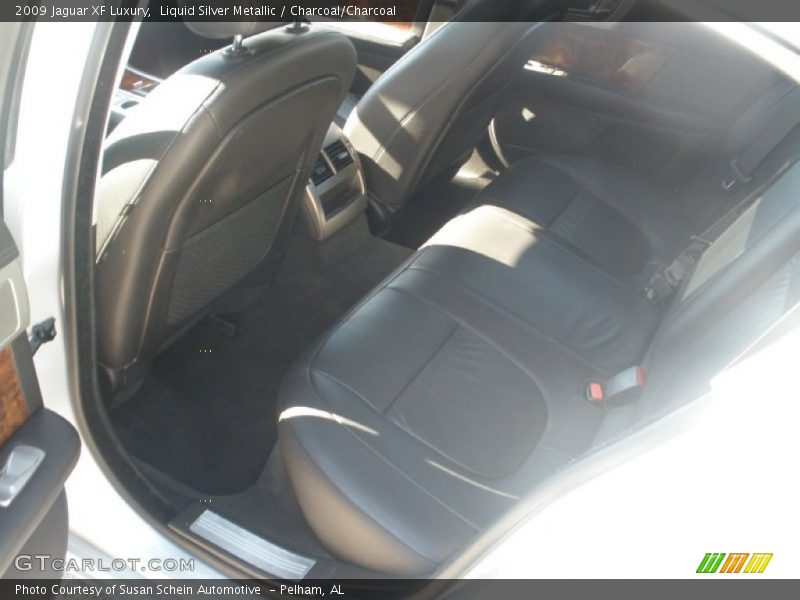 Liquid Silver Metallic / Charcoal/Charcoal 2009 Jaguar XF Luxury