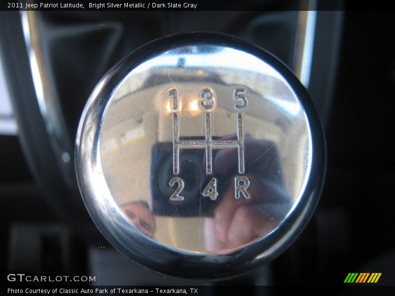 Bright Silver Metallic / Dark Slate Gray 2011 Jeep Patriot Latitude
