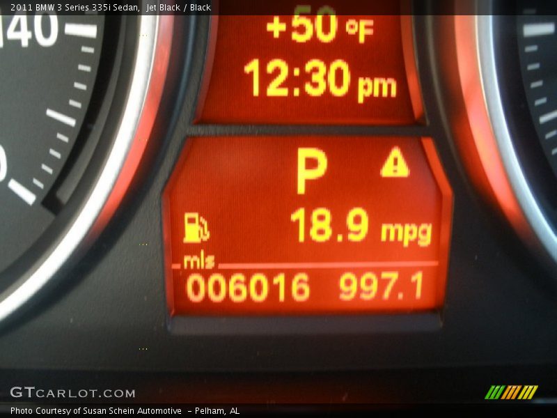 Jet Black / Black 2011 BMW 3 Series 335i Sedan