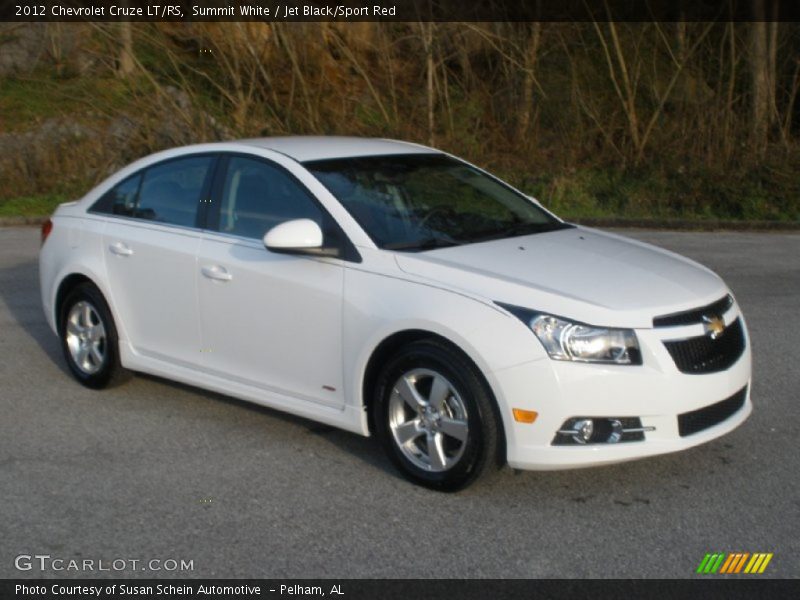 Front 3/4 View of 2012 Cruze LT/RS