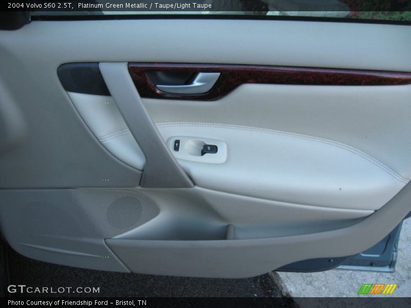 Platinum Green Metallic / Taupe/Light Taupe 2004 Volvo S60 2.5T
