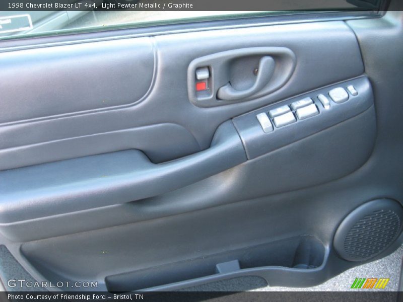 Light Pewter Metallic / Graphite 1998 Chevrolet Blazer LT 4x4