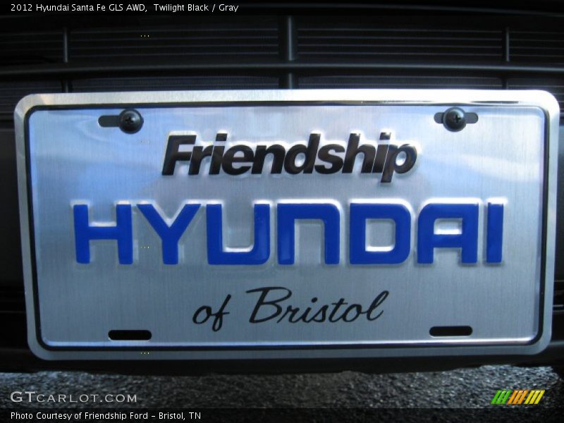 Twilight Black / Gray 2012 Hyundai Santa Fe GLS AWD