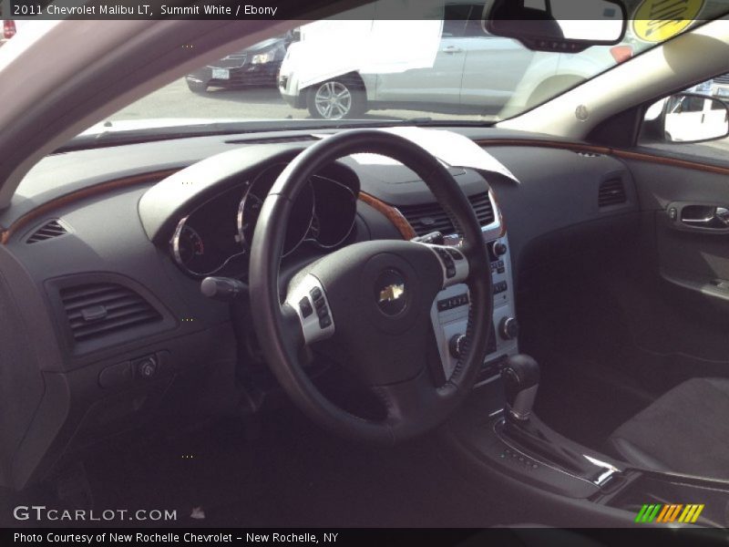 Summit White / Ebony 2011 Chevrolet Malibu LT