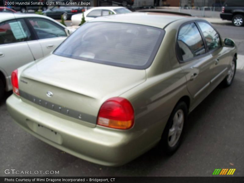 Light Moss Green / Beige 2000 Hyundai Sonata