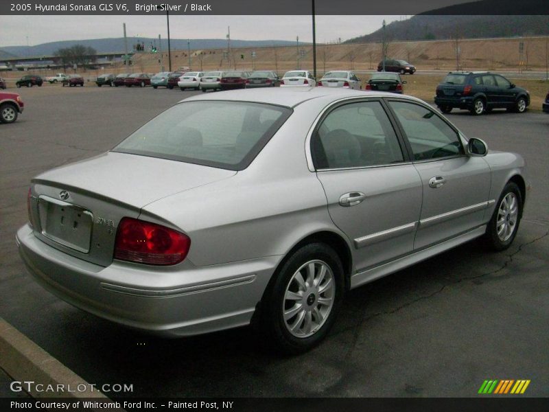 Bright Silver / Black 2005 Hyundai Sonata GLS V6