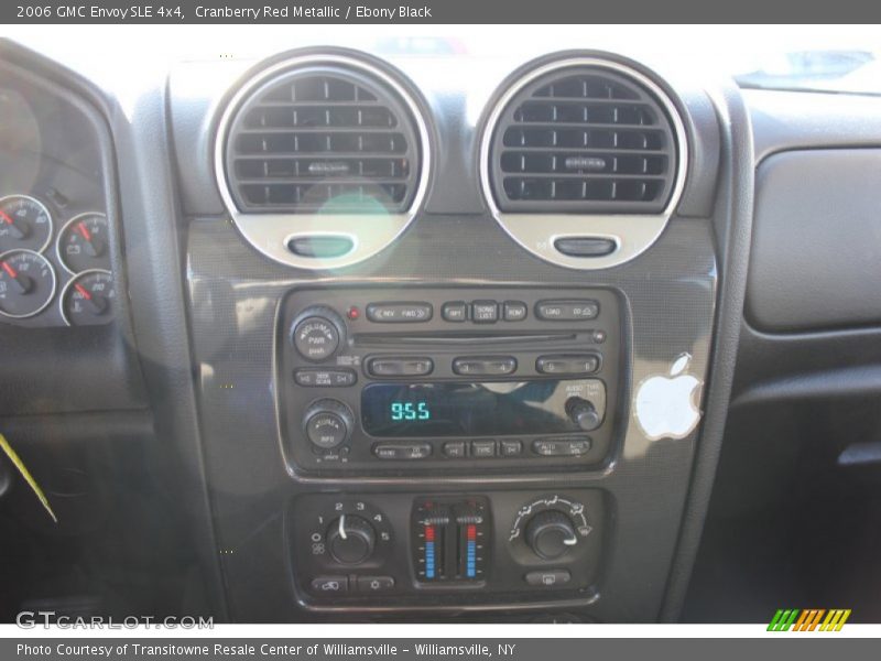 Cranberry Red Metallic / Ebony Black 2006 GMC Envoy SLE 4x4