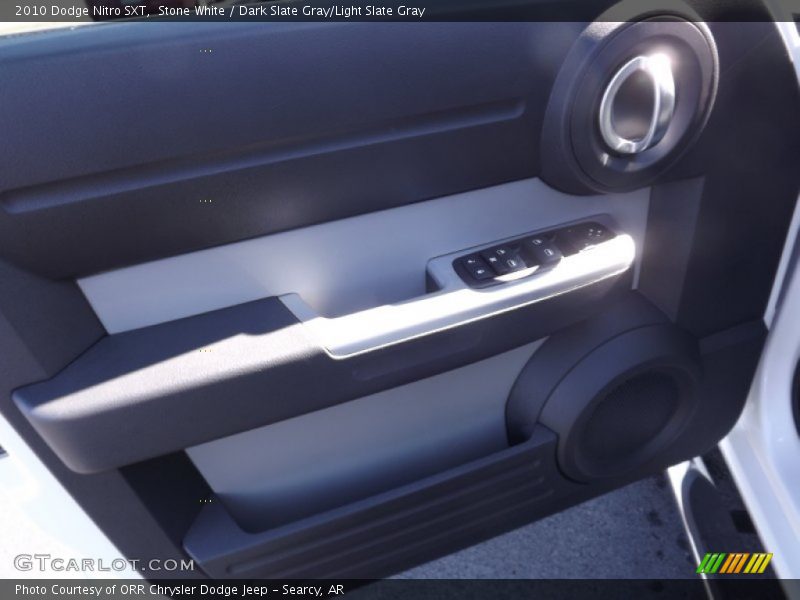 Stone White / Dark Slate Gray/Light Slate Gray 2010 Dodge Nitro SXT