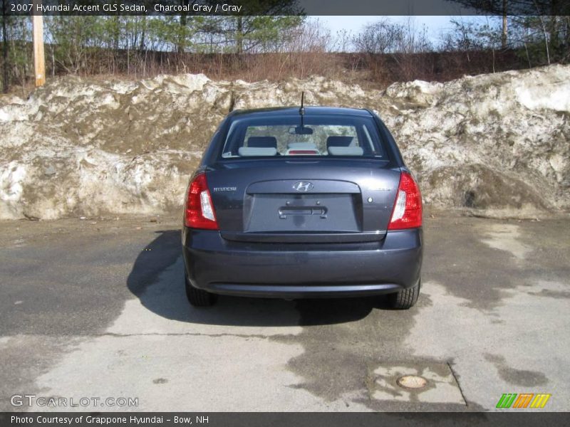 Charcoal Gray / Gray 2007 Hyundai Accent GLS Sedan