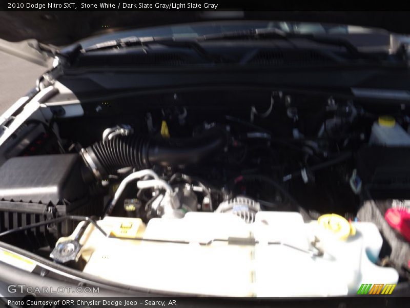 Stone White / Dark Slate Gray/Light Slate Gray 2010 Dodge Nitro SXT