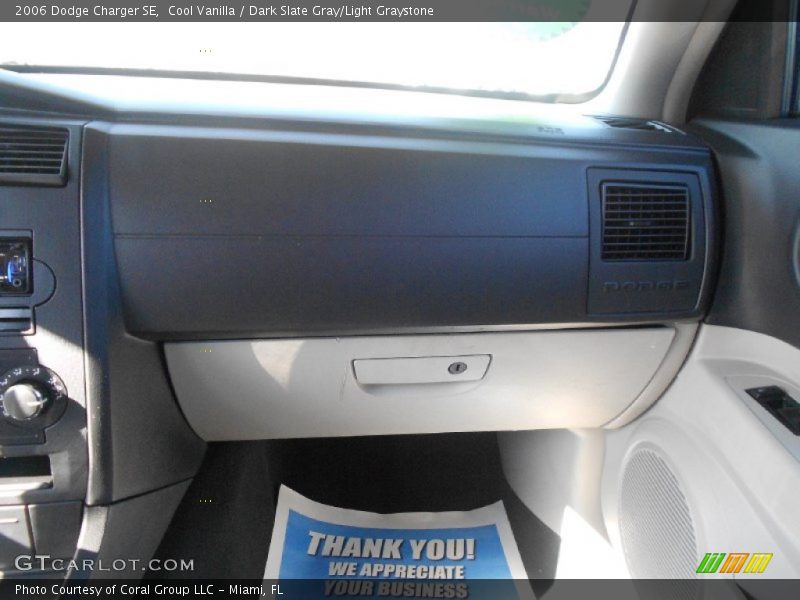 Cool Vanilla / Dark Slate Gray/Light Graystone 2006 Dodge Charger SE