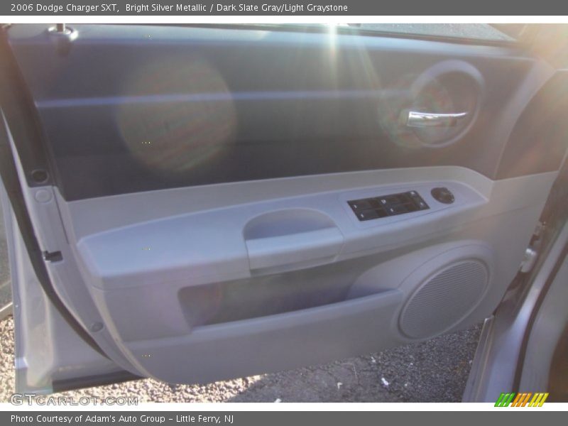 Bright Silver Metallic / Dark Slate Gray/Light Graystone 2006 Dodge Charger SXT