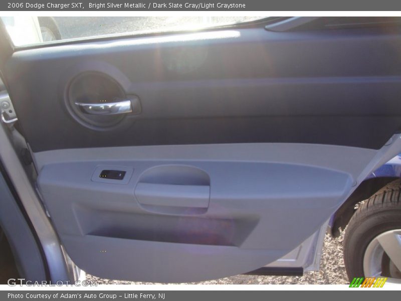 Bright Silver Metallic / Dark Slate Gray/Light Graystone 2006 Dodge Charger SXT