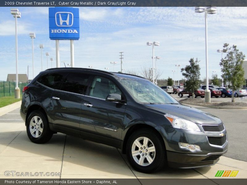Cyber Gray Metallic / Dark Gray/Light Gray 2009 Chevrolet Traverse LT