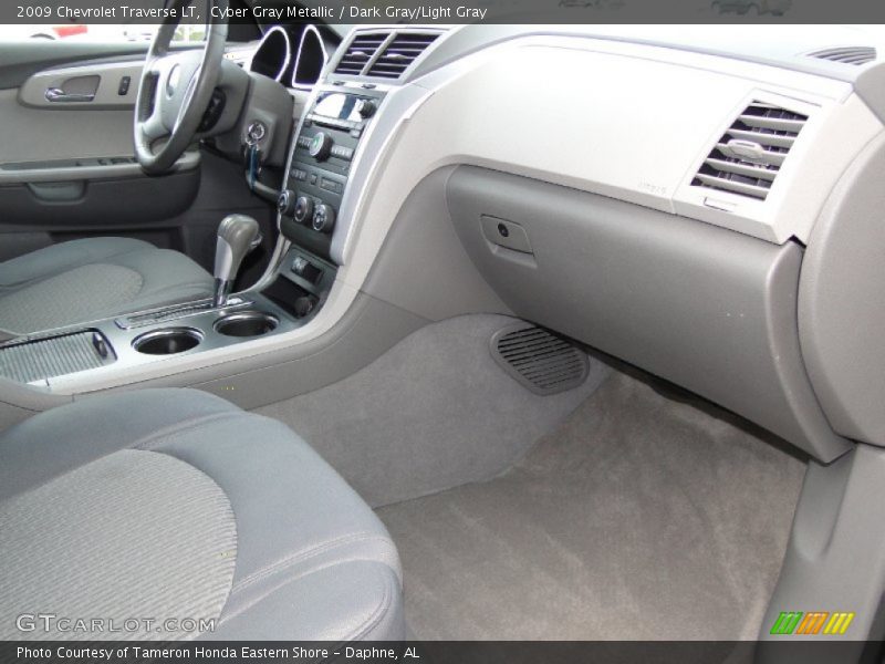 Cyber Gray Metallic / Dark Gray/Light Gray 2009 Chevrolet Traverse LT