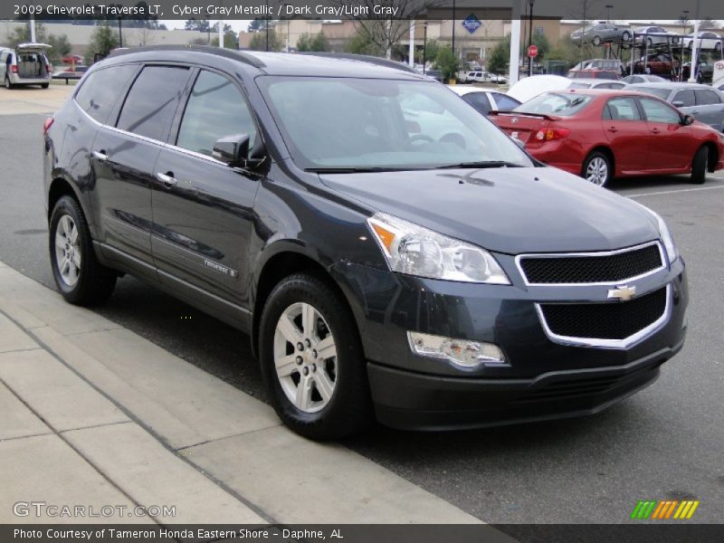 Cyber Gray Metallic / Dark Gray/Light Gray 2009 Chevrolet Traverse LT