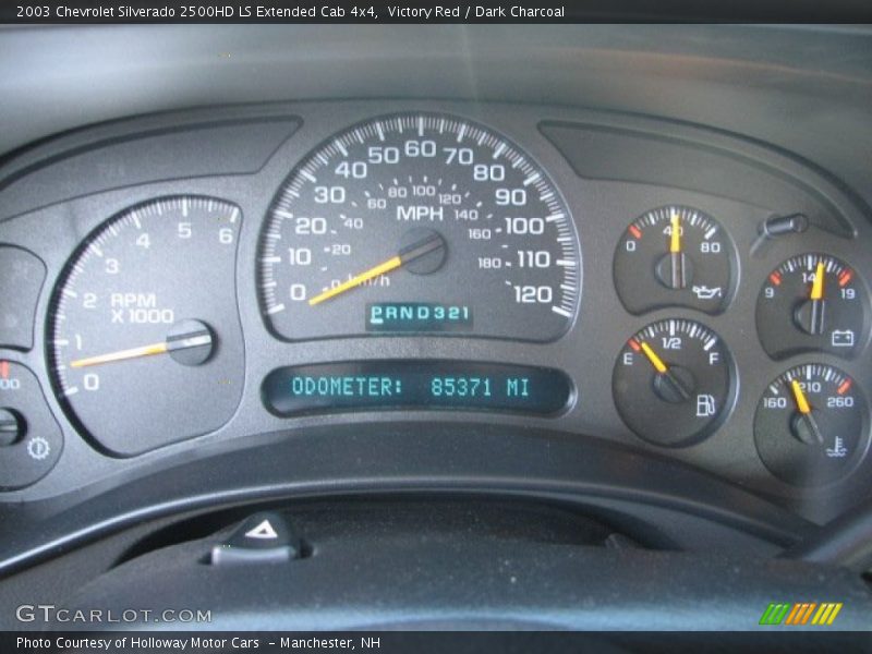 Victory Red / Dark Charcoal 2003 Chevrolet Silverado 2500HD LS Extended Cab 4x4