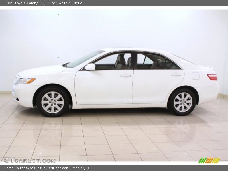 Super White / Bisque 2009 Toyota Camry XLE