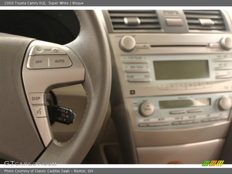 Super White / Bisque 2009 Toyota Camry XLE