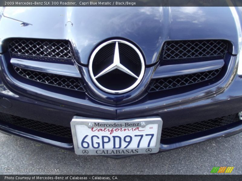 Capri Blue Metallic / Black/Beige 2009 Mercedes-Benz SLK 300 Roadster