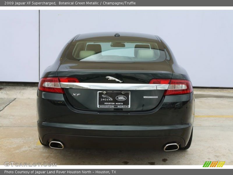 Botanical Green Metallic / Champagne/Truffle 2009 Jaguar XF Supercharged