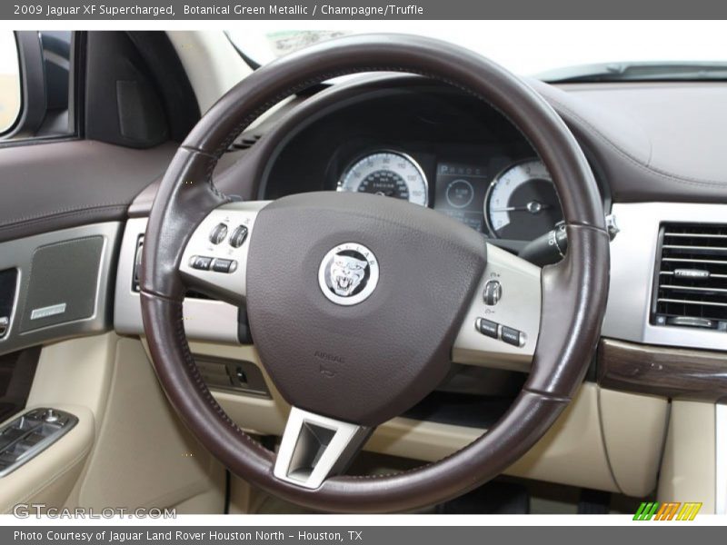  2009 XF Supercharged Steering Wheel