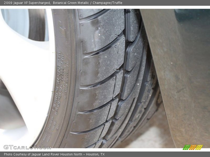 Botanical Green Metallic / Champagne/Truffle 2009 Jaguar XF Supercharged