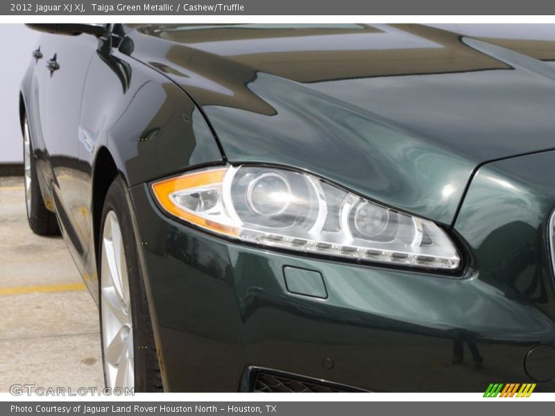 Taiga Green Metallic / Cashew/Truffle 2012 Jaguar XJ XJ