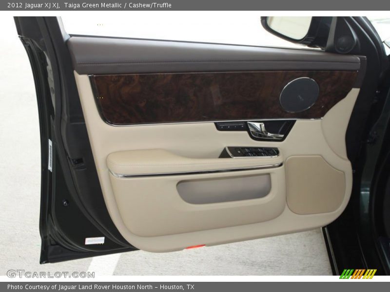 Taiga Green Metallic / Cashew/Truffle 2012 Jaguar XJ XJ