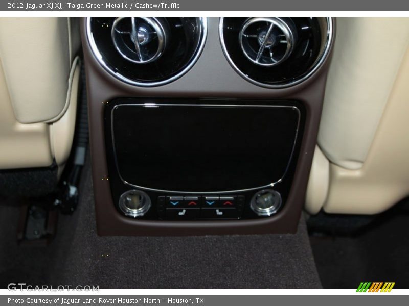 Taiga Green Metallic / Cashew/Truffle 2012 Jaguar XJ XJ