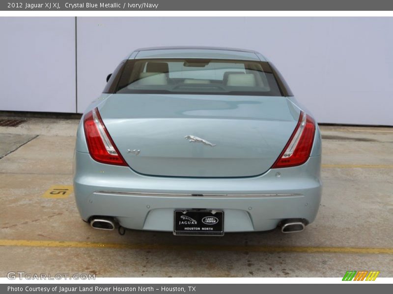 Crystal Blue Metallic / Ivory/Navy 2012 Jaguar XJ XJ
