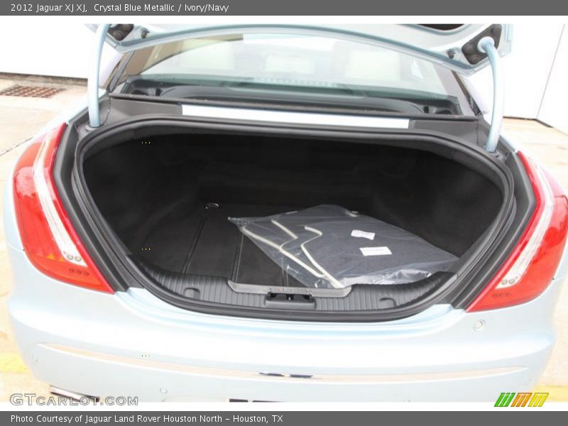  2012 XJ XJ Trunk