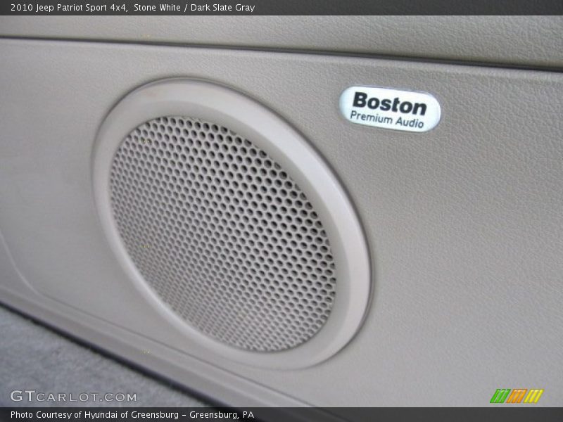Stone White / Dark Slate Gray 2010 Jeep Patriot Sport 4x4
