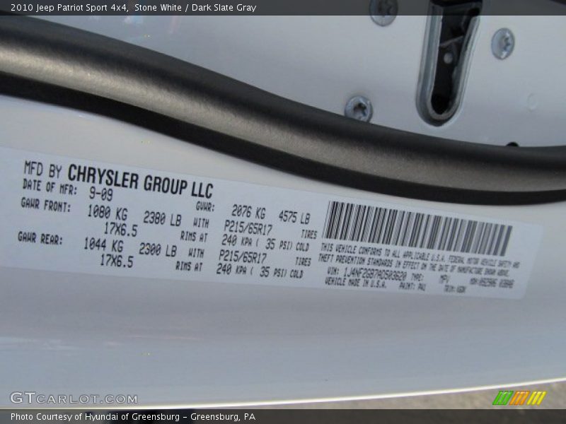 Stone White / Dark Slate Gray 2010 Jeep Patriot Sport 4x4