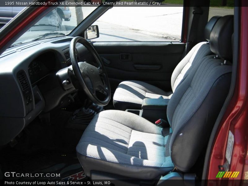 Cherry Red Pearl Metallic / Gray 1995 Nissan Hardbody Truck XE Extended Cab 4x4